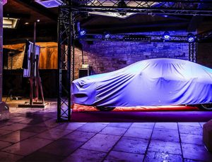 eclairage pour lancement d'une nouvelle auto